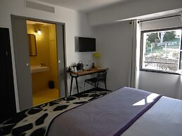 Pont Levis Hôtel By Franck Putelat