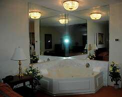 Lockport Inn & Suites