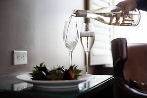 Ambassador Hotel Oklahoma City, Autograph Collection