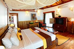 Nataya Roundhouse Coral Bay Resort and Spa