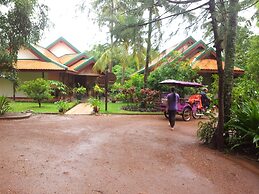 Nataya Roundhouse Coral Bay Resort and Spa