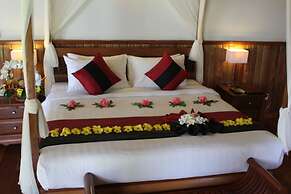 Nataya Roundhouse Coral Bay Resort and Spa