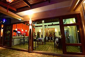 Nataya Roundhouse Coral Bay Resort and Spa