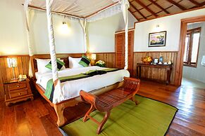 Nataya Roundhouse Coral Bay Resort and Spa