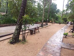 Nataya Roundhouse Coral Bay Resort and Spa