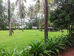 Nataya Roundhouse Coral Bay Resort and Spa