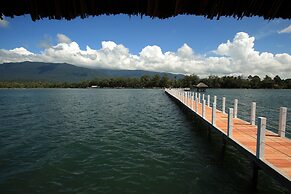 Nataya Roundhouse Coral Bay Resort and Spa