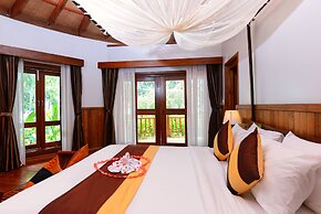 Nataya Roundhouse Coral Bay Resort and Spa