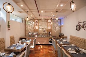 Ahuja Residency, Dlf Phase II