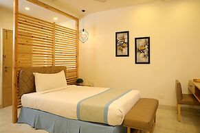Ahuja Residency, Dlf Phase II