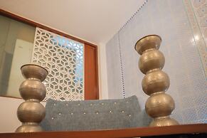 Ahuja Residency, Dlf Phase II