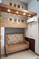 Ahuja Residency, Dlf Phase II