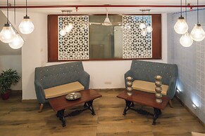Ahuja Residency, Dlf Phase II