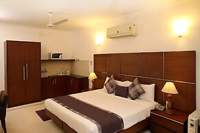 Ahuja Residency, Dlf Phase II