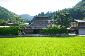 Miyama Futon & Breakfast Thatched Cottages