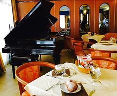 Hotel Grazia Deledda