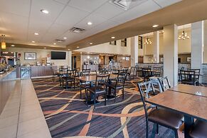 Best Western Plus Fox Creek