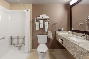 Best Western Plus Fox Creek