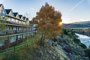 Absaroka Lodge