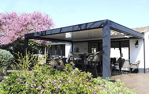 Le Clos Saint-Martin Hôtel & Spa