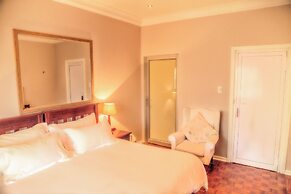 Nauntons Guest House