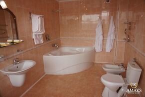 Amaks Hotel Azov