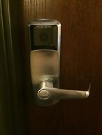 Holiday Inn Express Hotel & Suites Columbia Univ Area-Hwy 63 by IHG