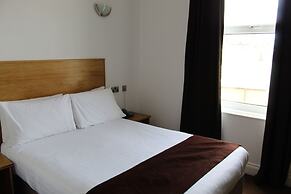 Four Saints Brig Y Don Hotel