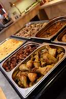 Four Saints Brig Y Don Hotel