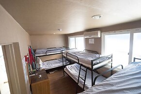 Beewon Guest House - Hostel