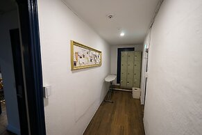 Beewon Guest House - Hostel