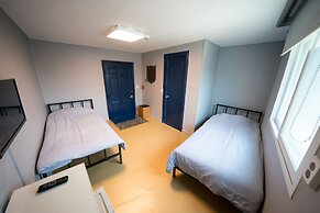 Beewon Guest House - Hostel