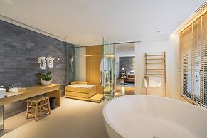 Ad Lib Hotel Bangkok