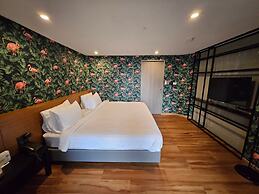 White Palace Bangkok