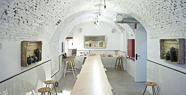 The Hat Madrid - Hostel