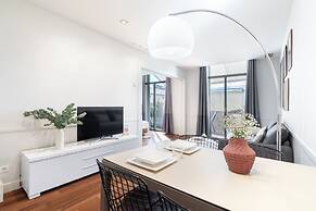 Aspasios Paseo de Gracia Apartments