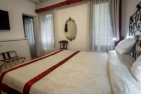 Hotel Antigo Trovatore