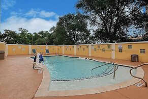 Holiday Inn Express Hotel & Suites Houston NW-Brookhollow by IHG