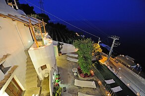 La Casa del Melograno