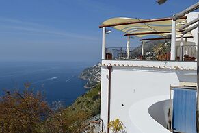 La Casa del Melograno