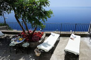 La Casa del Melograno