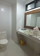 Palm Beach Hotel Bali