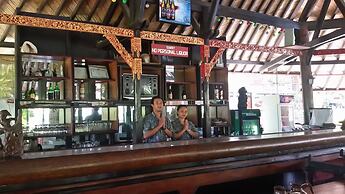 Palm Beach Hotel Bali