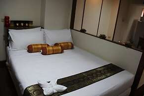 BS Court Boutique Residence