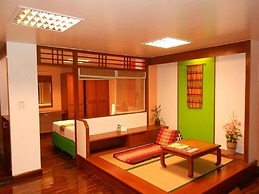 BS Court Boutique Residence