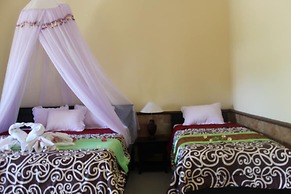 Man's Cottages and Spa