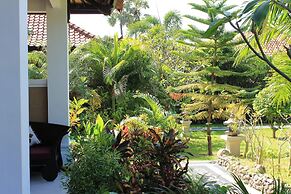 Man's Cottages and Spa