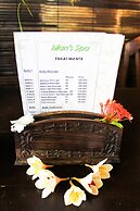 Man's Cottages and Spa