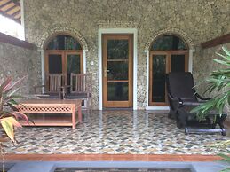 Man's Cottages and Spa