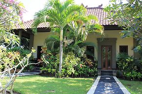 Man's Cottages and Spa